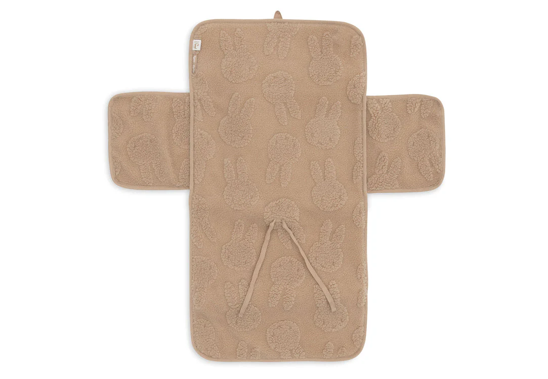 Tapis à Langer nomade Miffy Jacquard Teddy - Biscuit – Image 3