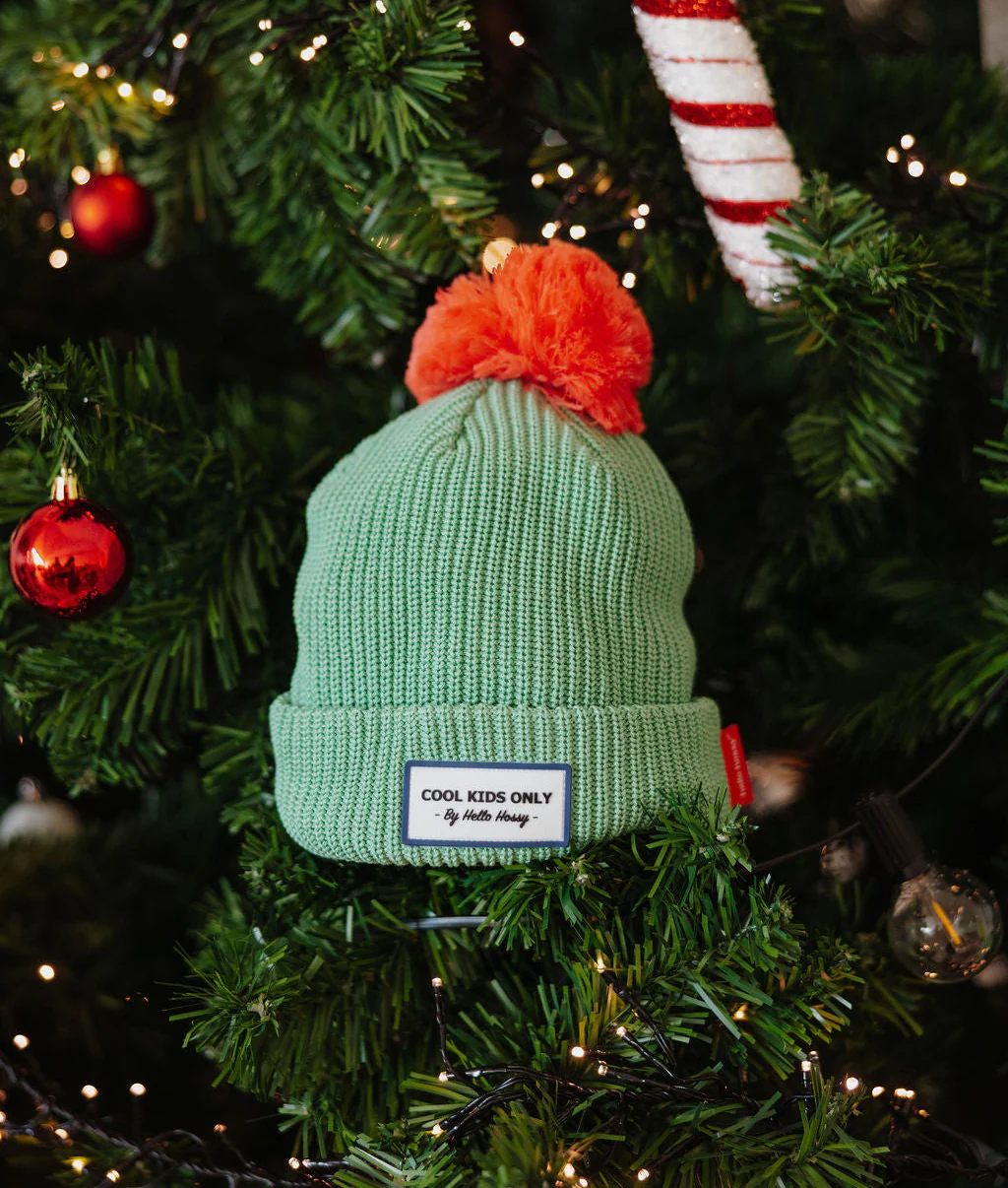 Bonnet Color Block Santa – Image 8