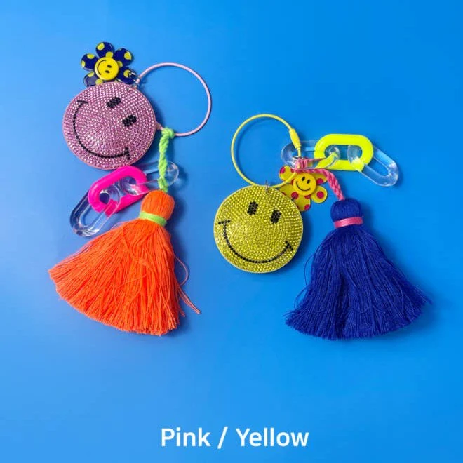 Porte-clés smiley pailleté et marguerite – Cadeau idéal