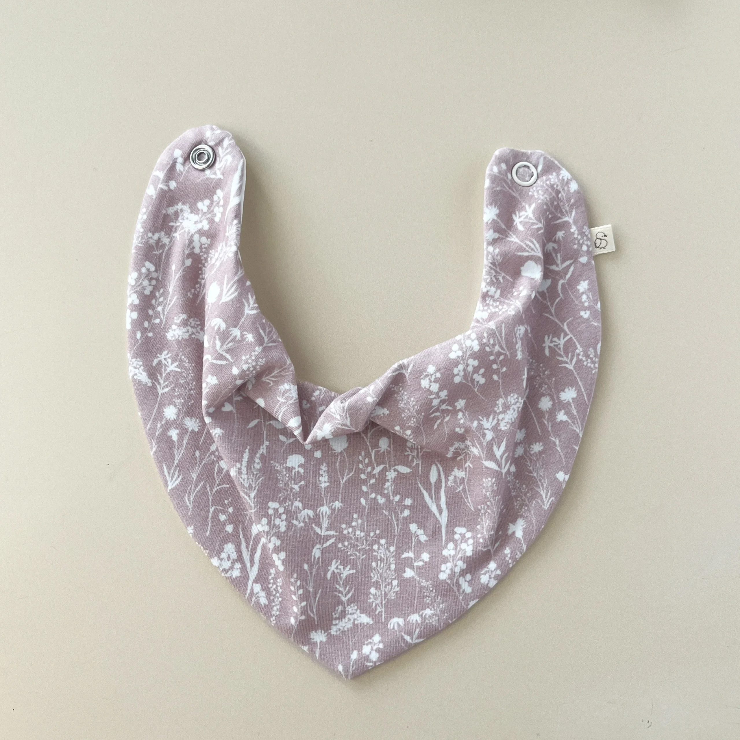 Bavoir bandana bébé – Fleurs roses – Image 4