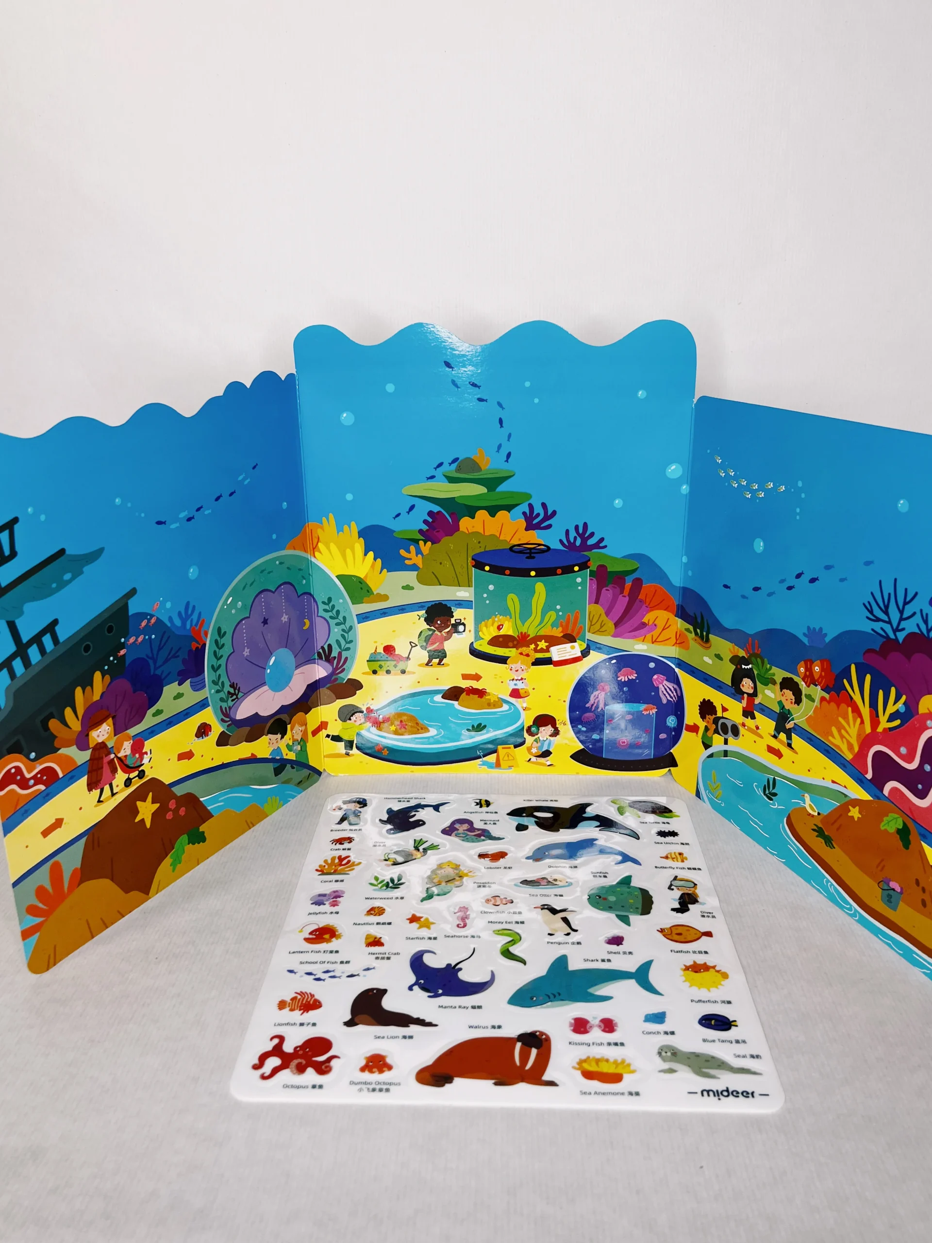 Livre avec autocollants réutilisables – Image 7