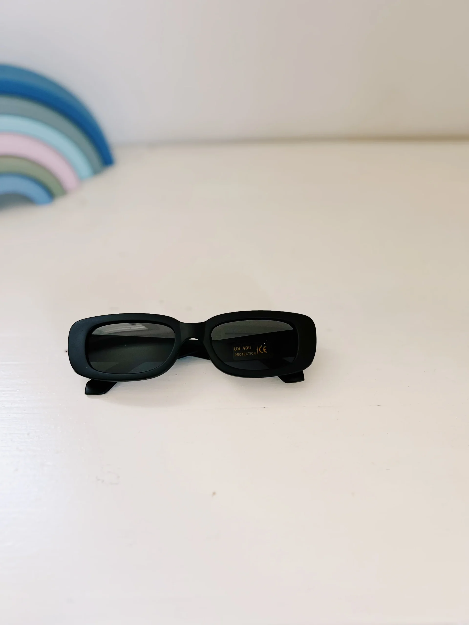 Look de Star – Lunettes de Soleil Rectangulaires Enfant UV400 – Image 5