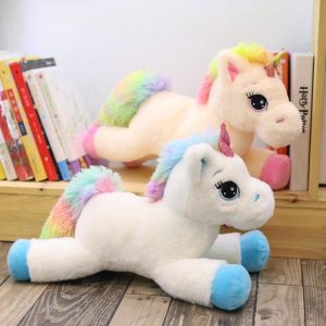 Licorne en peluche pour enfant