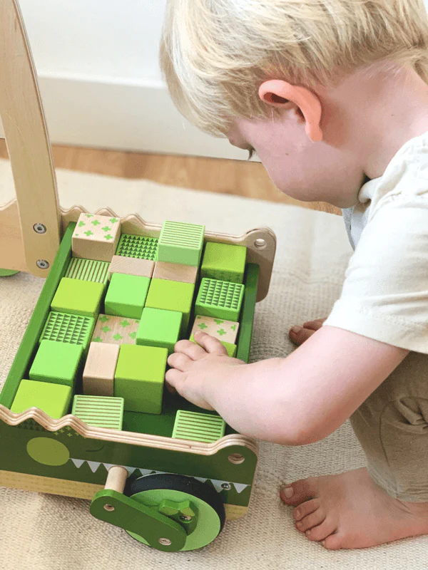 Chariot de marche crocodile bois avec frein et 24 blocs – Image 2