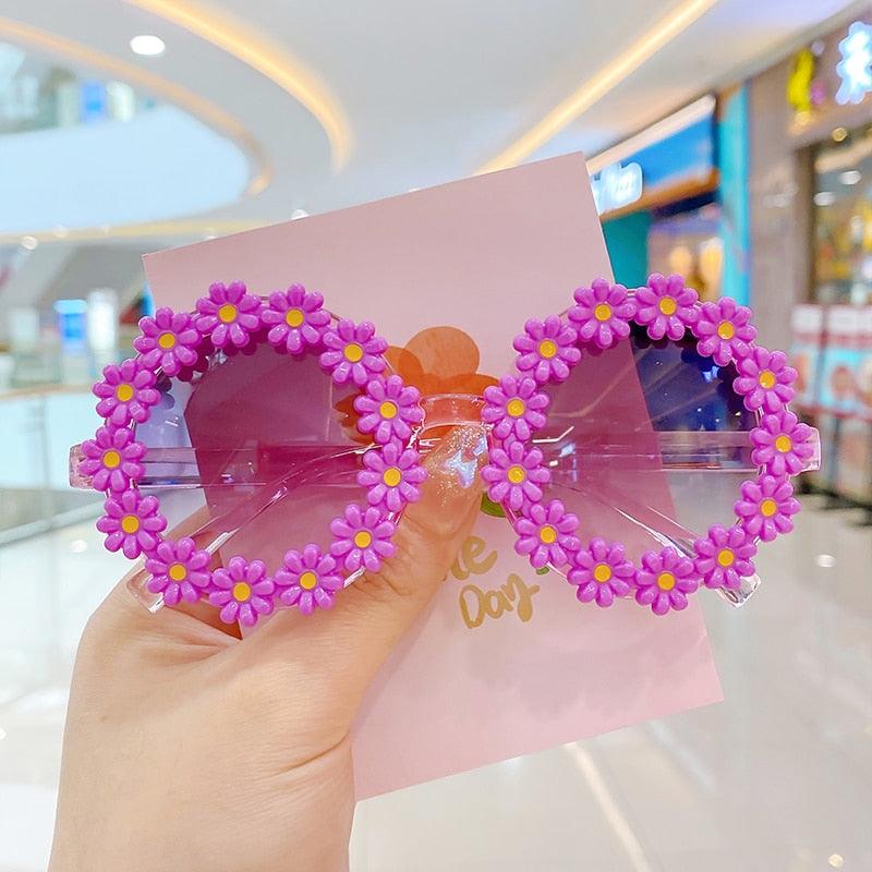 Lunettes de soleil à fleurs en acrylique pour enfants – Image 4