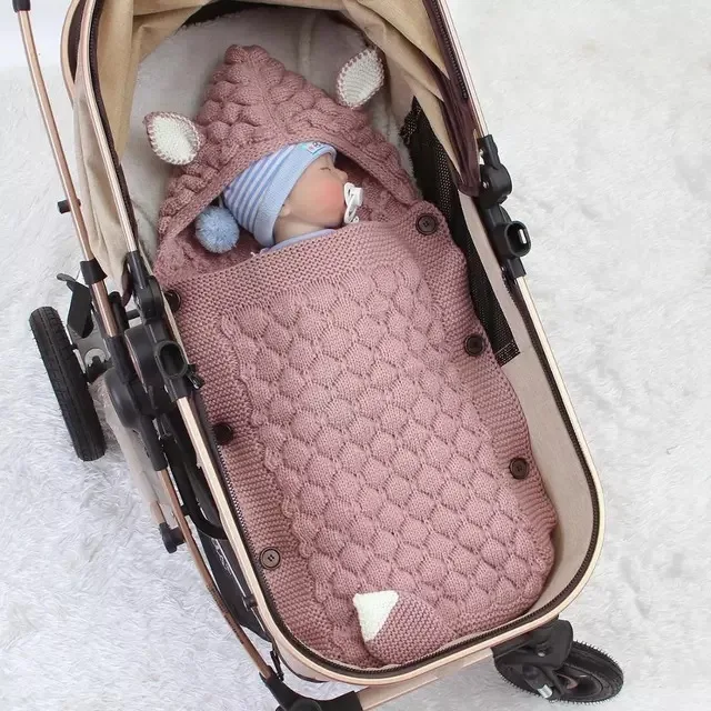 Couverture d’Hiver Tricotée pour Bébé – Swaddle Chaud & Ultra Doux – Image 7