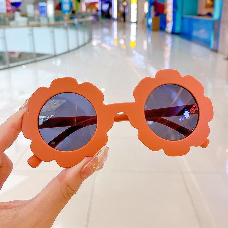Lunettes de soleil à fleurs en acrylique pour enfants – Image 8