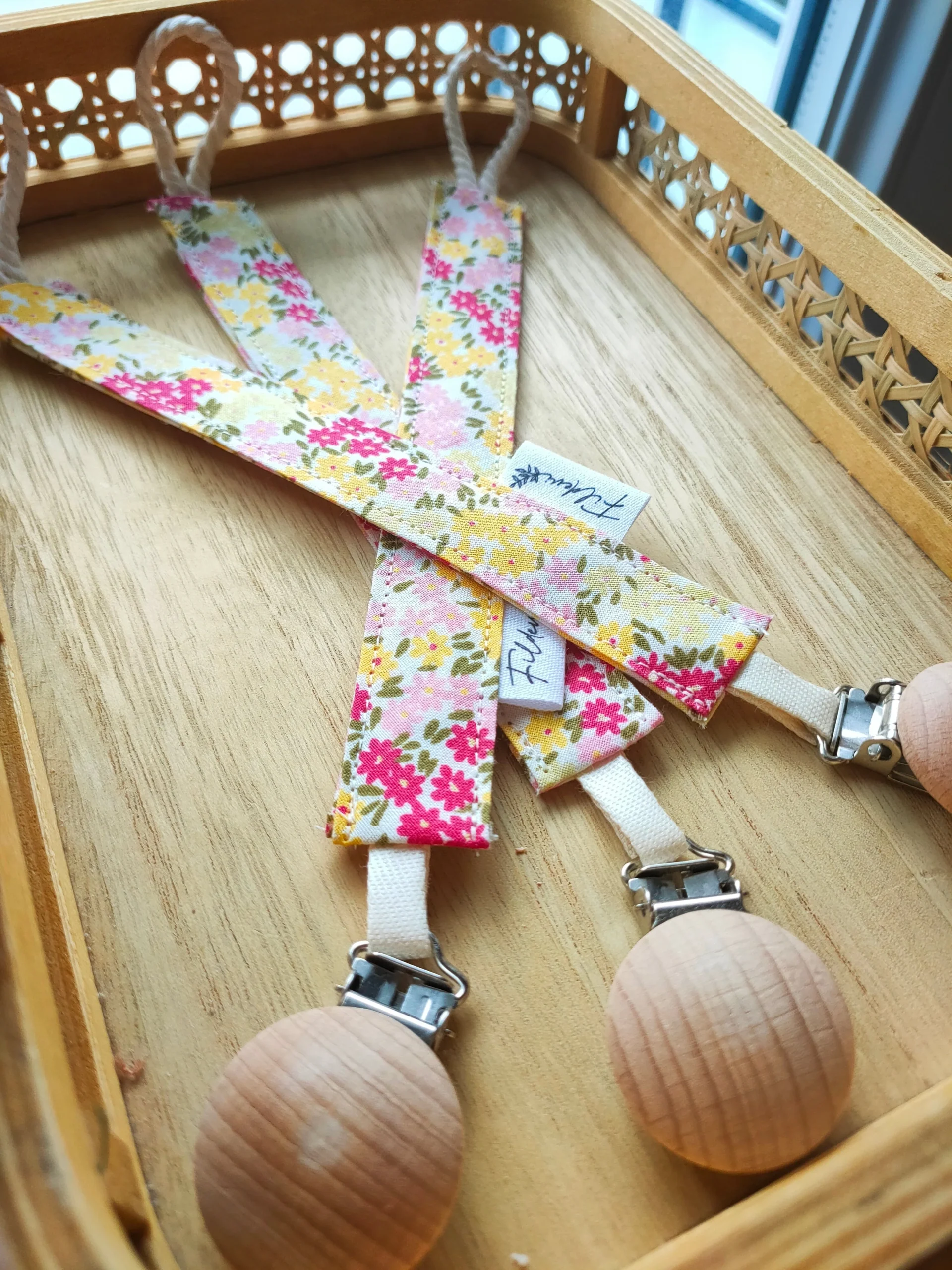 Attache Tétine Liberty Fleurie – Image 3