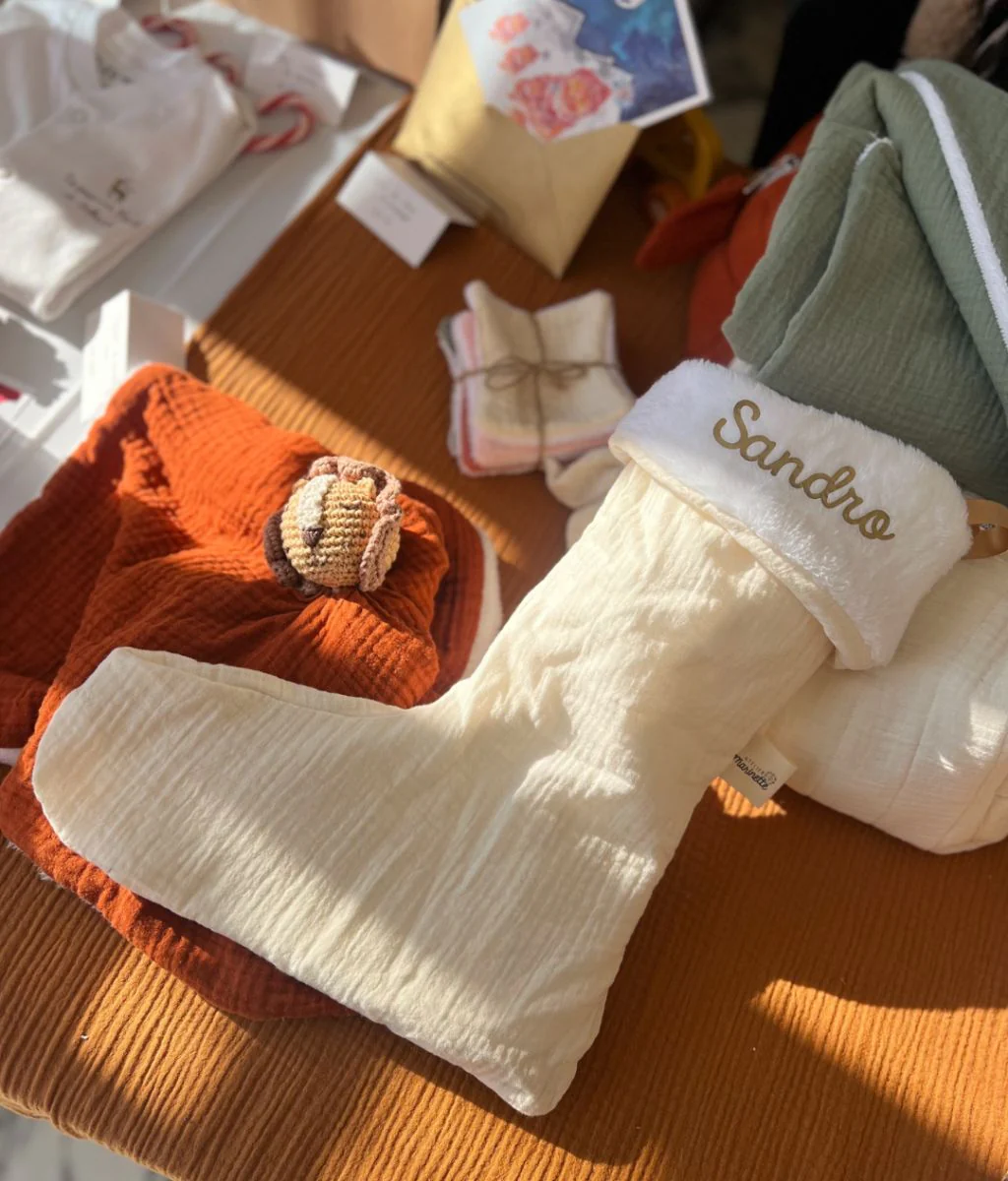 Chaussette de Noël douillette – Image 3