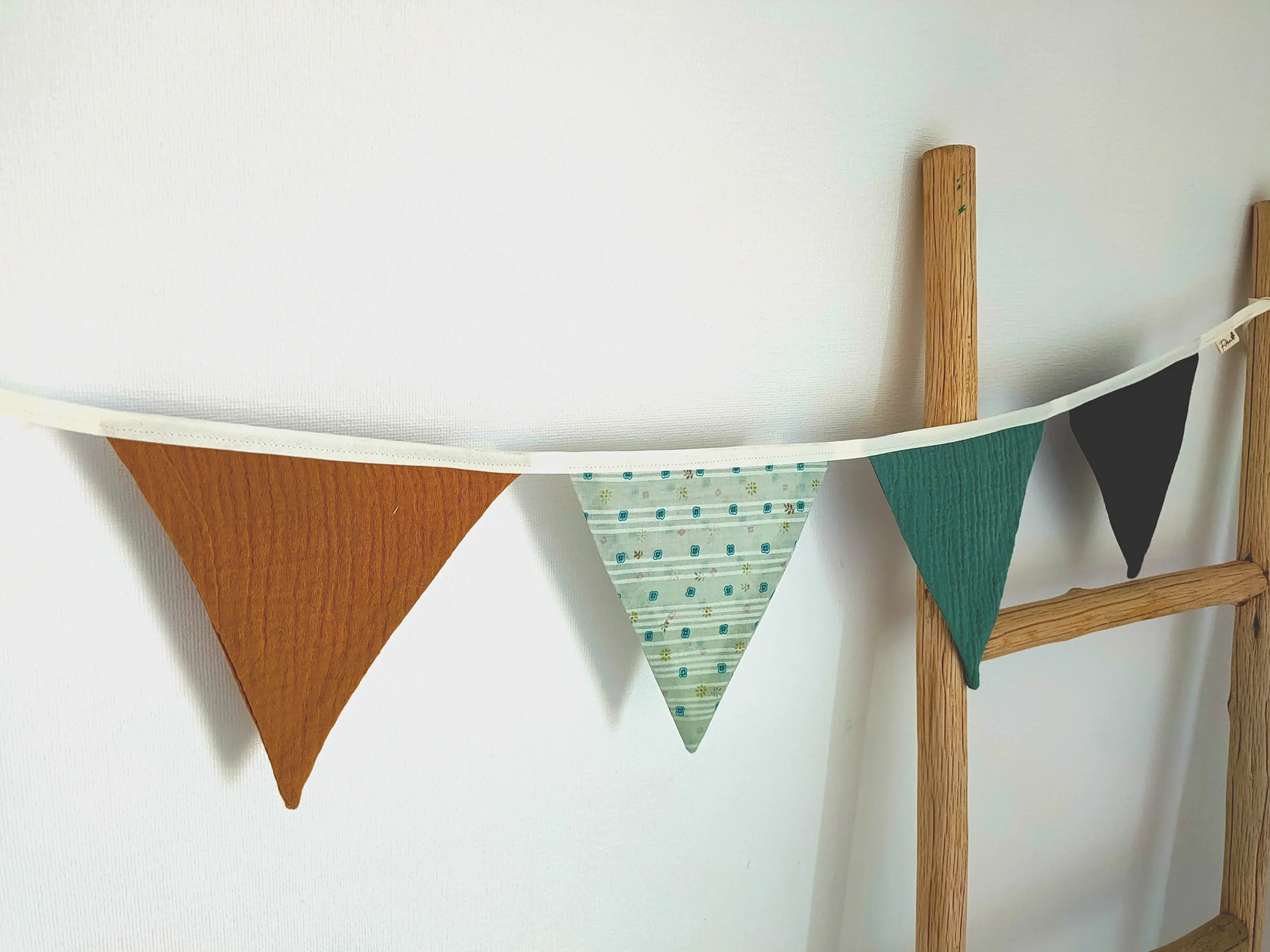 Guirlande Vert Beige Camel – Image 3
