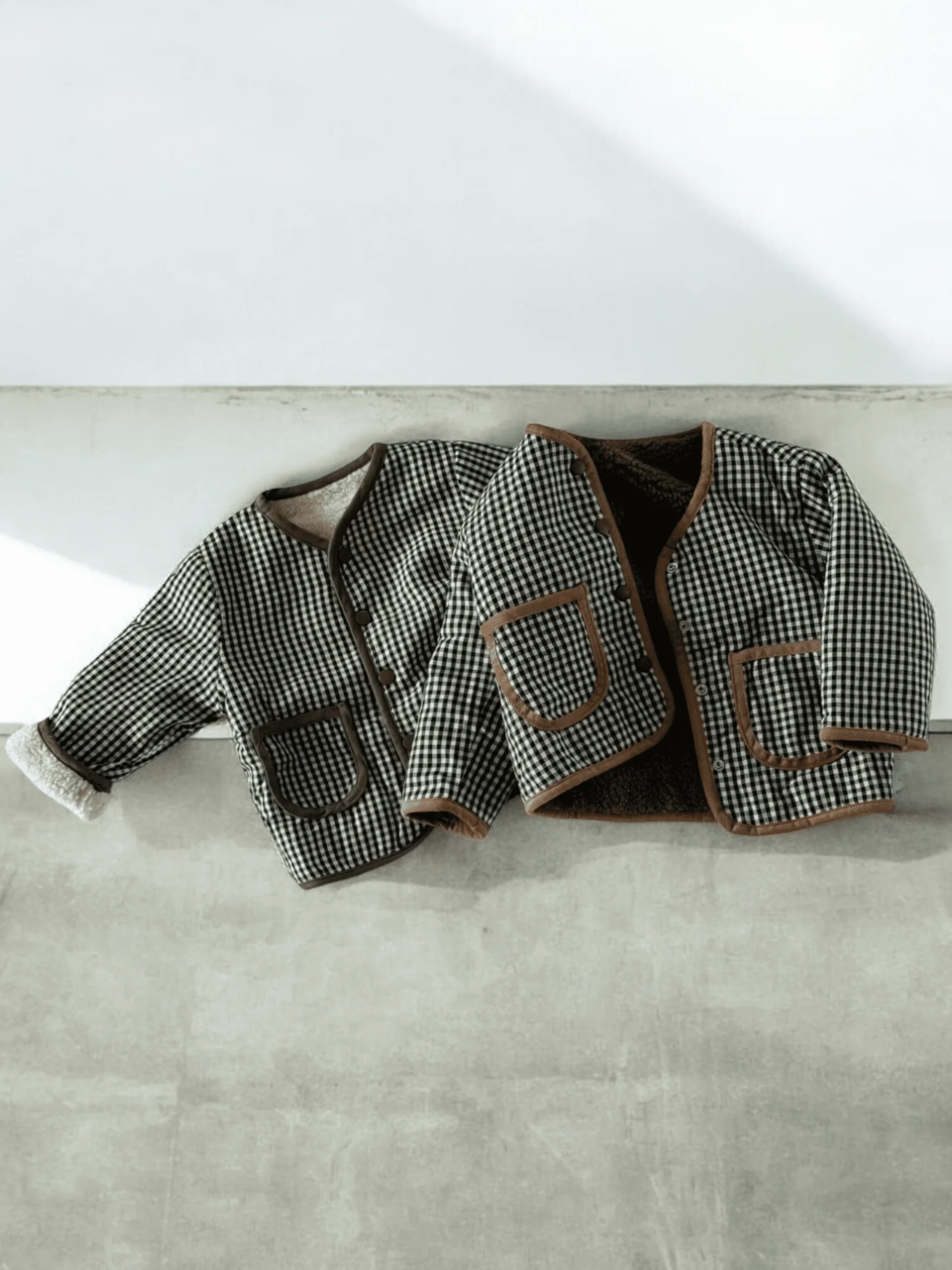 Confort Douillet Et Deux Looks en Un - Le Manteau Douillet Réversible Imitation Fourrure – Image 8