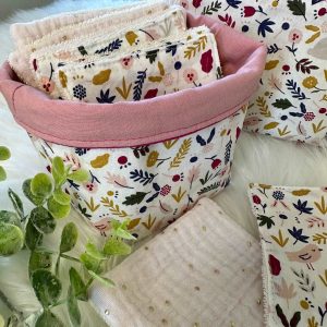 Ensemble de 10 lingettes et sa panière Thème Lapins et écureuils